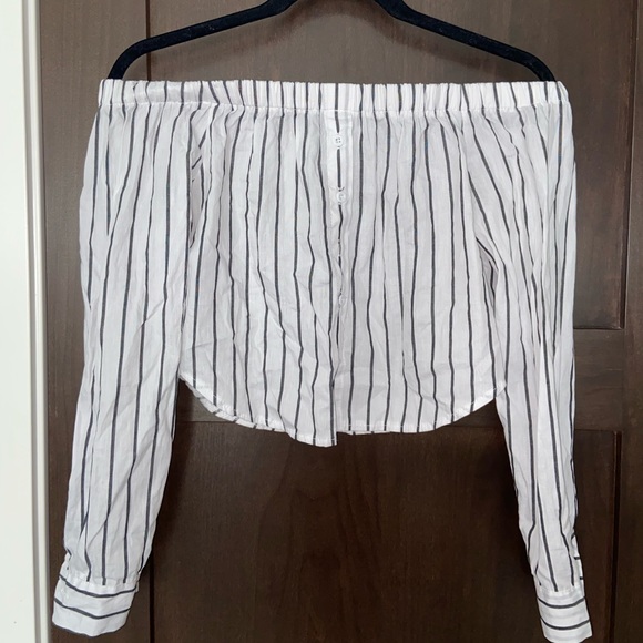off the shoulder striped crop top - Picture 2 of 2